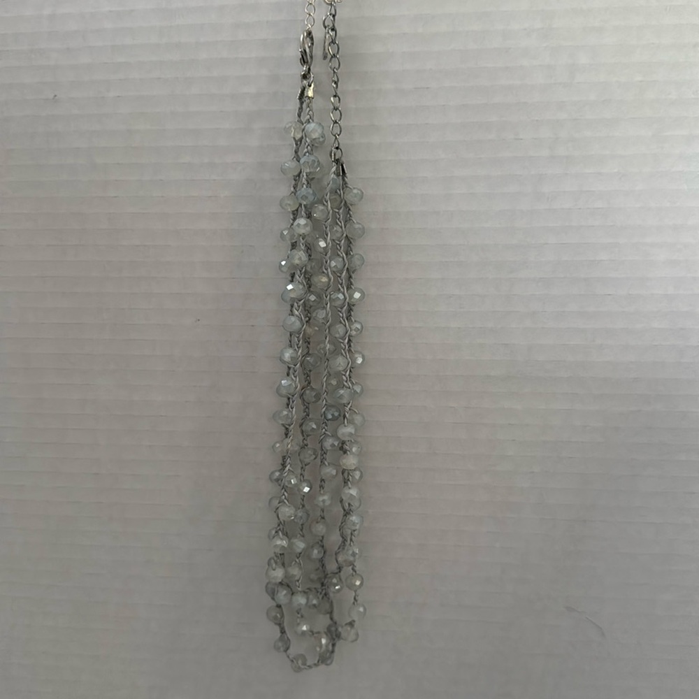 Yousi Gray Faceted Iridescent 3 Strand Knotted Beads Statement Necklace